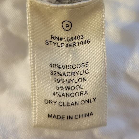 J.O.A. Los Angeles Ribbed Knit Turtleneck Sweater Vest - Size Medium - Picture 6 of 8